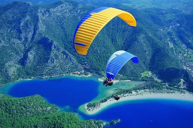 Paragliding